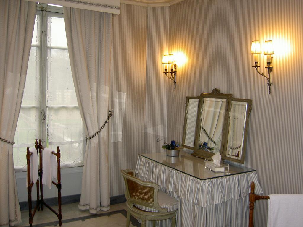 Chateau Du Marechal De Saxe Yerres Esterno foto